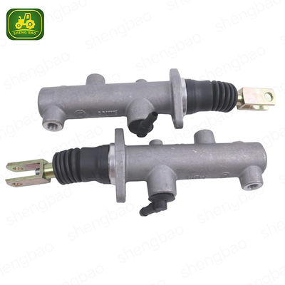 قطعات کلاچ 47125744 87354681 87748264 87748269 سیلندر اصلی ترمز برای تراکتور