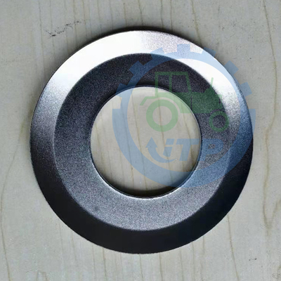R271125 قطعات یدکی تراکتور برای پوشش شفت ورودی جان دیر 0.09LBS